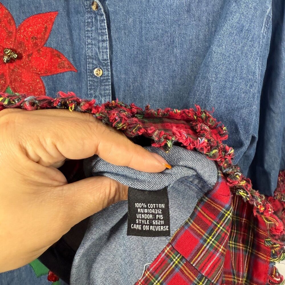 Sierra Pacific Large Denim Christmas Shirt Poinsettia Plaid Holiday Applique - Picture 5 of 11